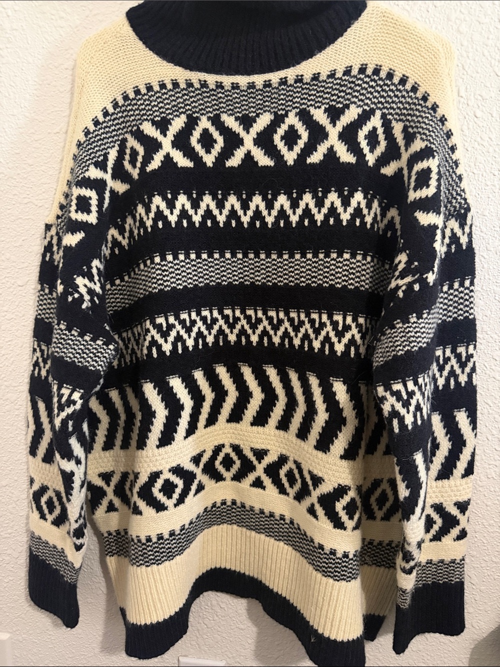C&A Nordic Pattern Turtleneck Sweater in Black & Cream Large